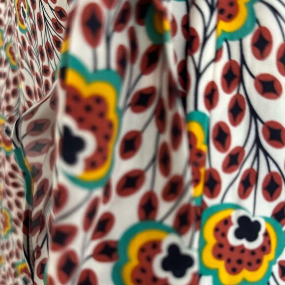 Boden wrap skirt new, never used size 8 midi w/ bonus pockets light weight - Picture 8 of 11